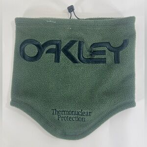 Oakley Neck Gaiter Warmer